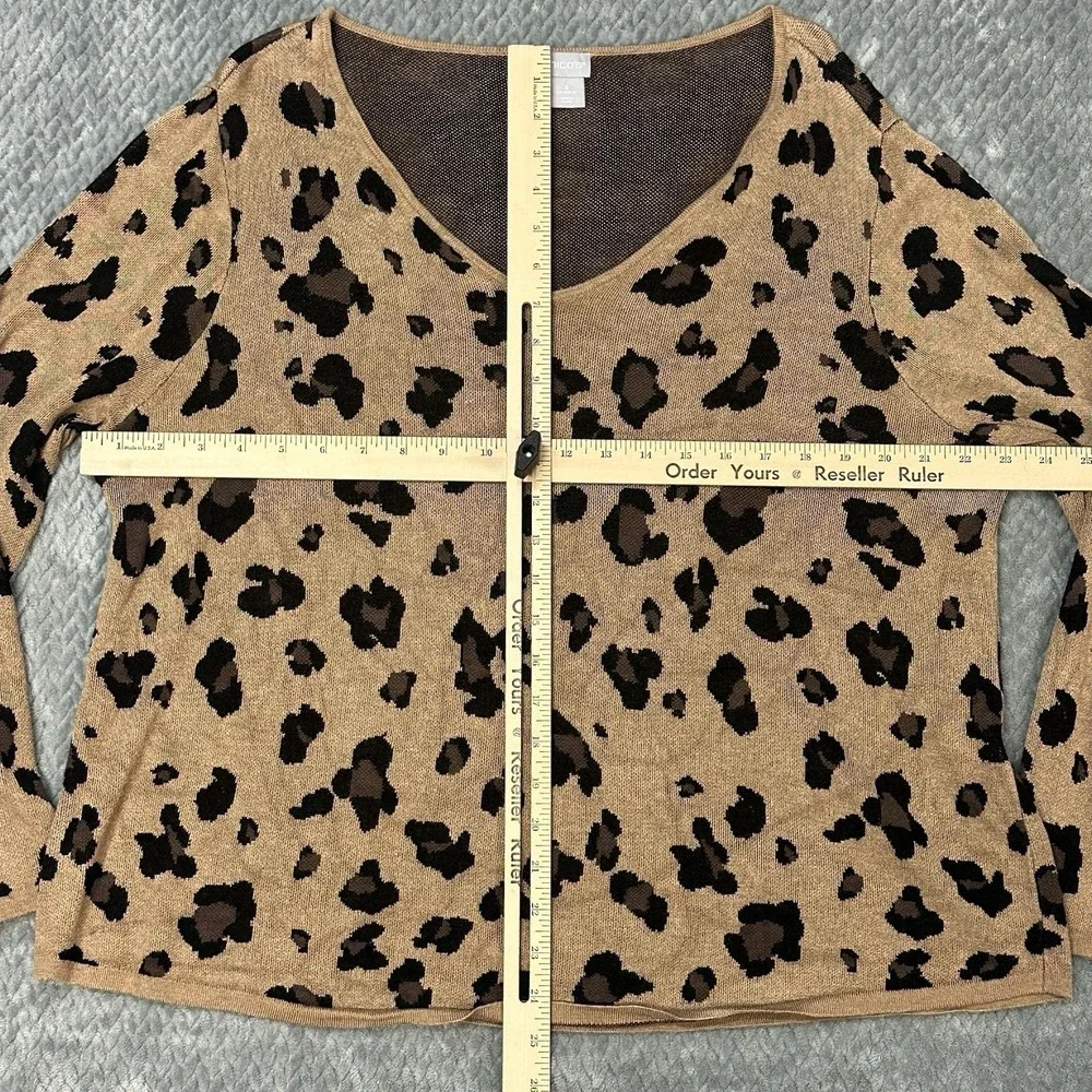 Chico's V-Neck Lightweight Sweater Leopard Animal Print XL Stretchy Comfort Knit